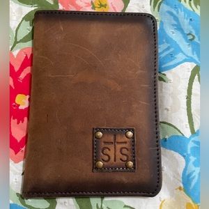 STS Ranchwear wallet -brand new without tags